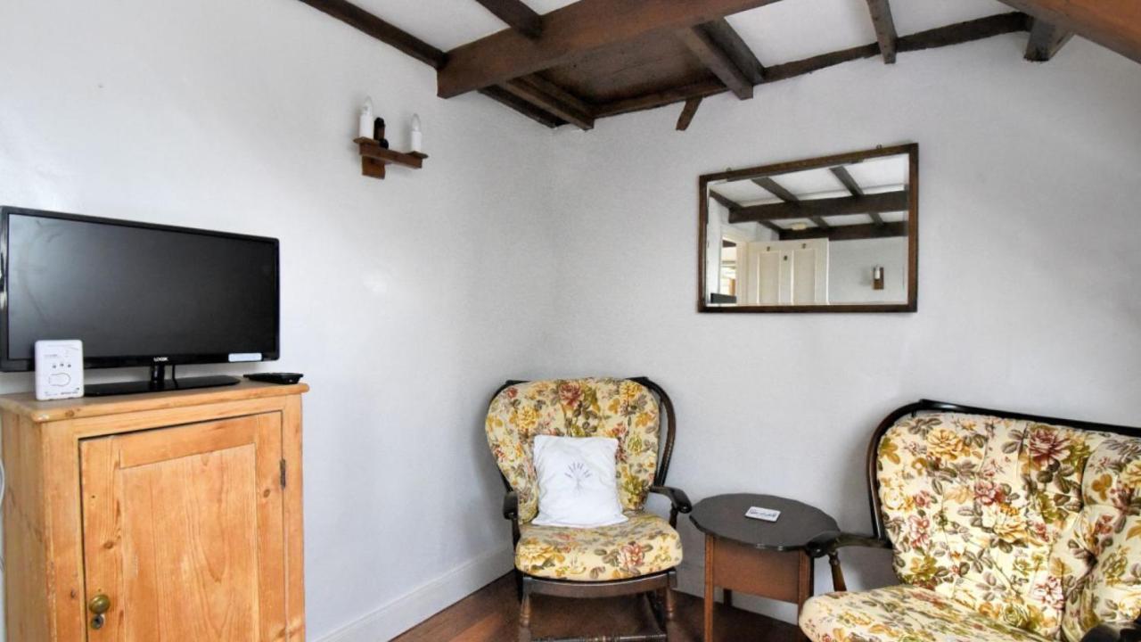 ליים ריג'יס Lavender Cottage מראה חיצוני תמונה
