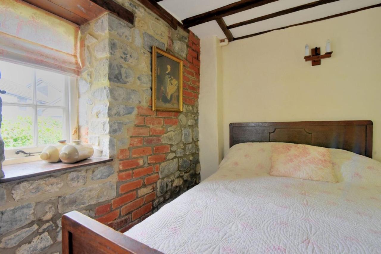 ליים ריג'יס Lavender Cottage מראה חיצוני תמונה